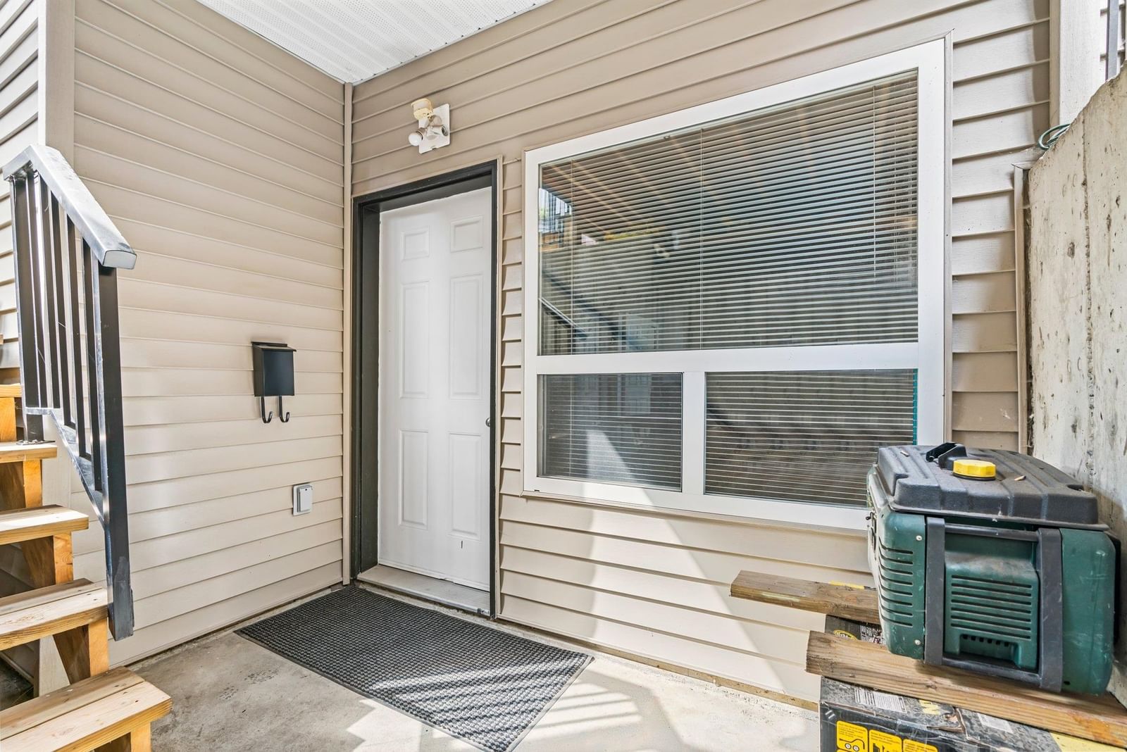 Listing Image 21