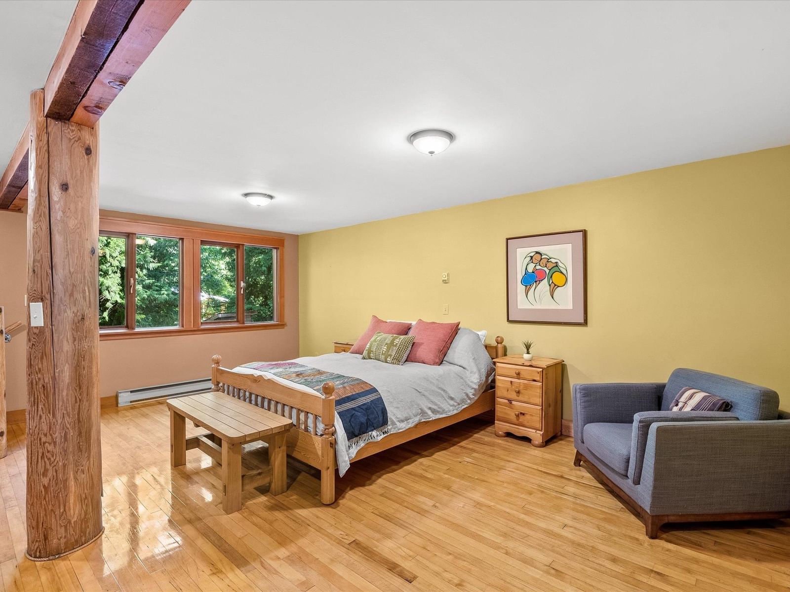 Listing Image 11