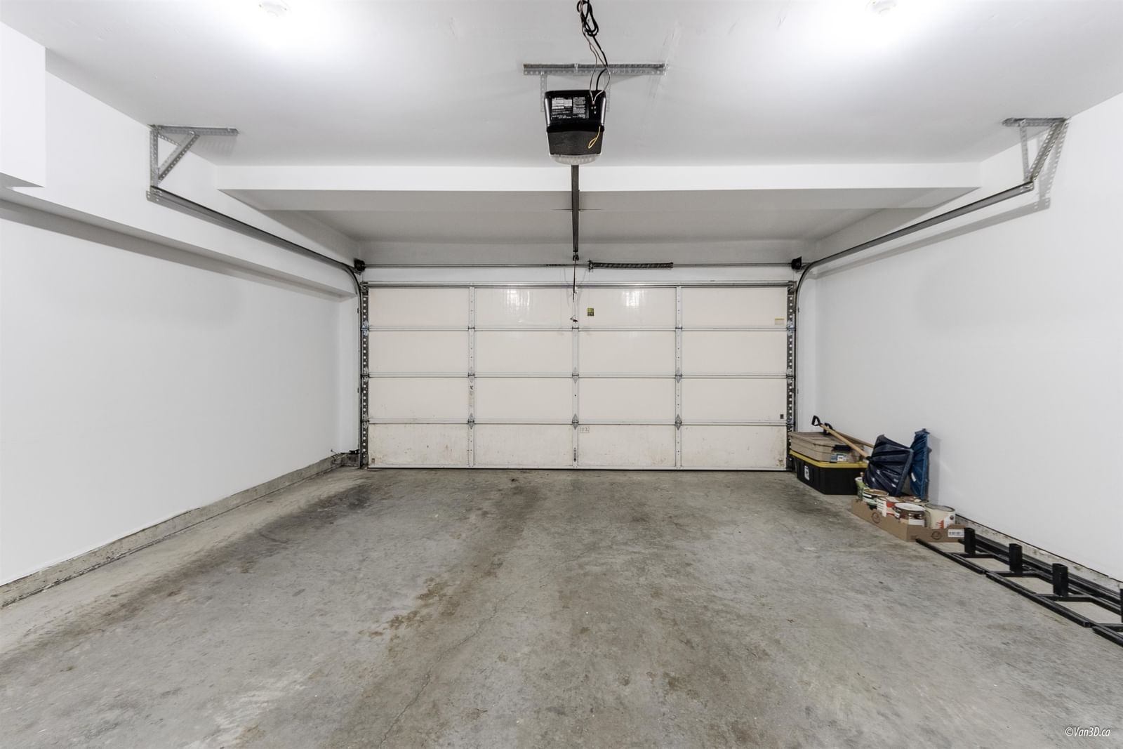 Listing Image 33