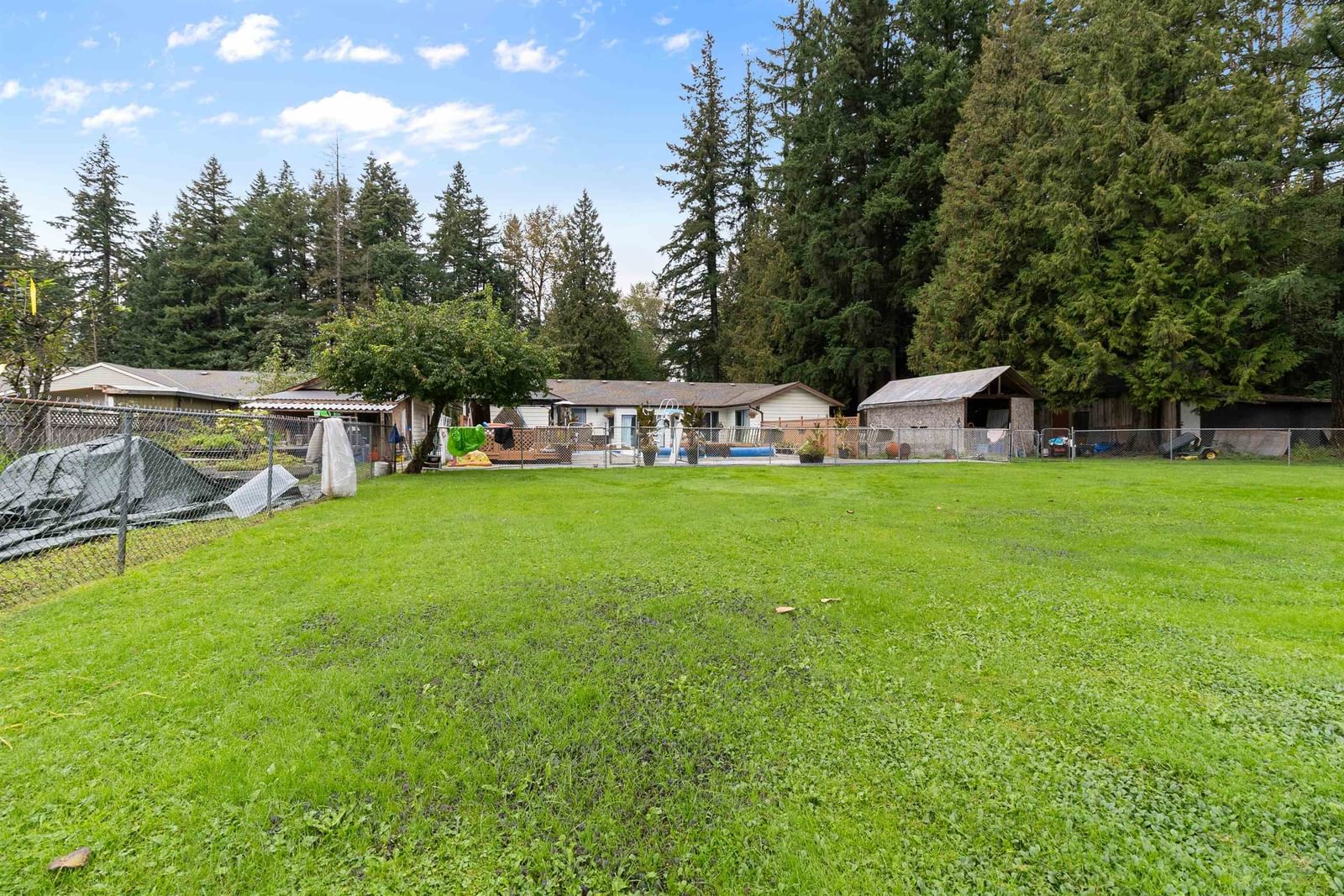 Listing Image 14