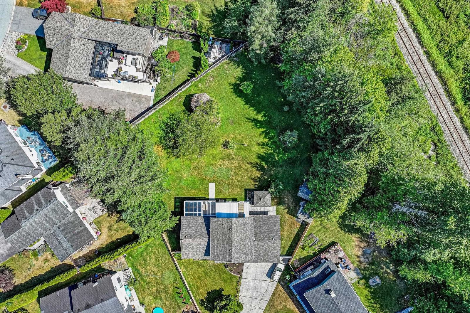 Listing Image 14
