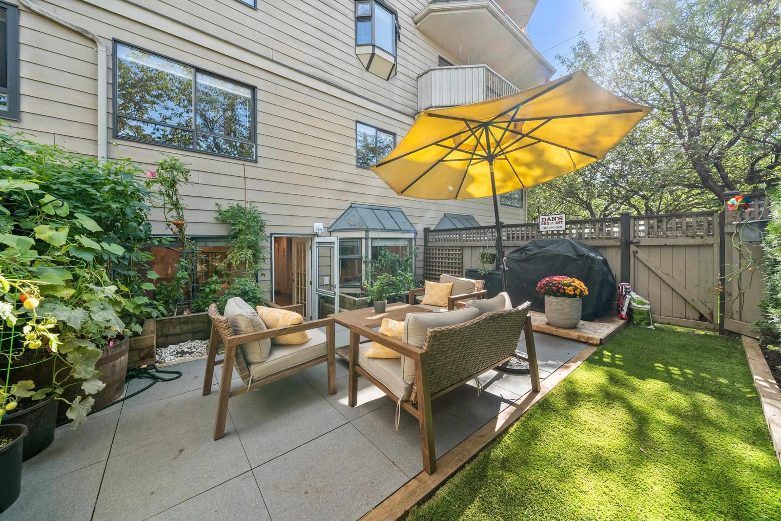 Listing Image 24