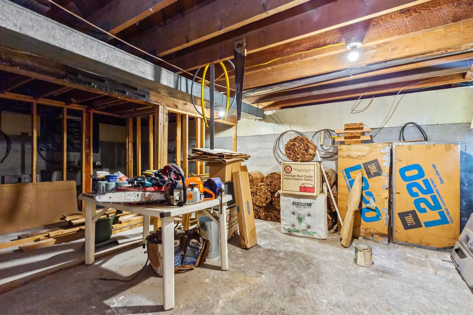 Listing Image 14