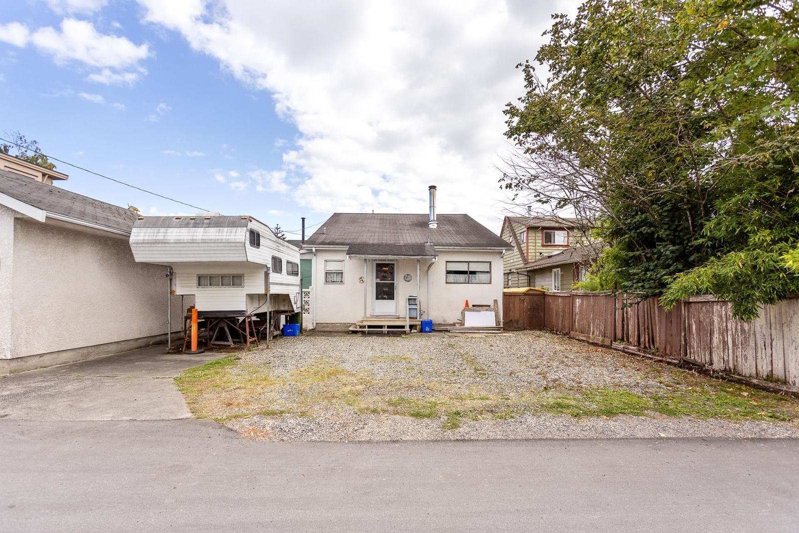 Listing Image 37