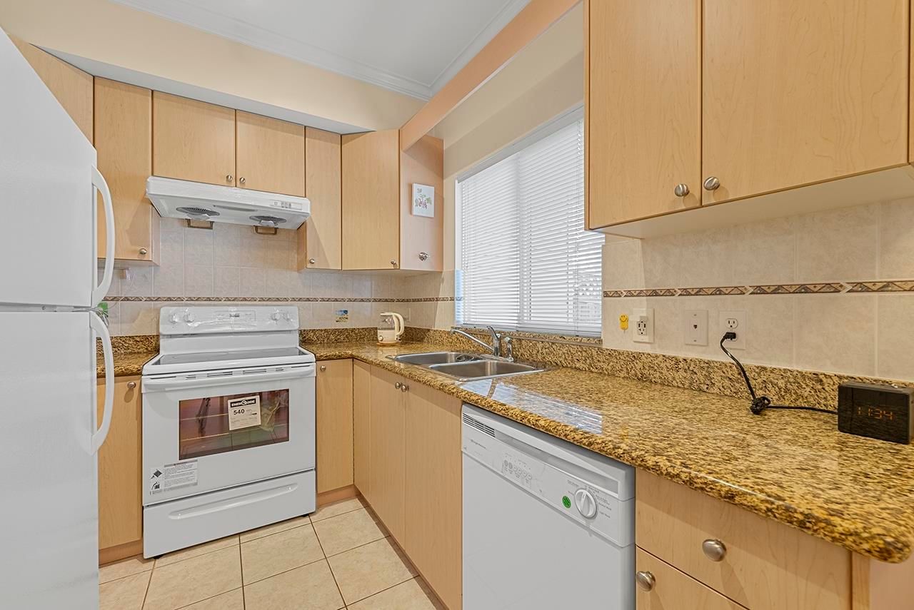 Listing Image 12