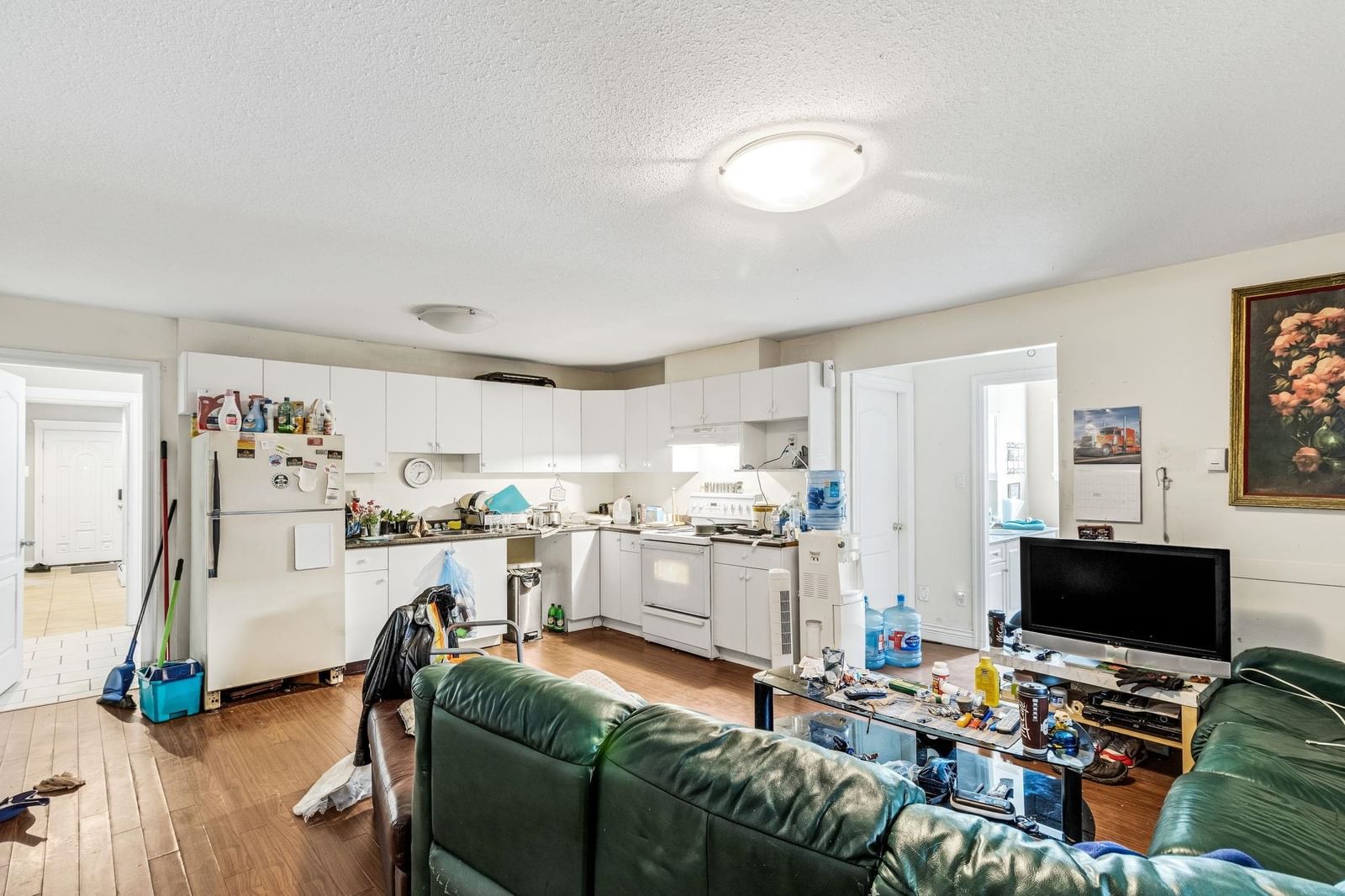 Listing Image 21