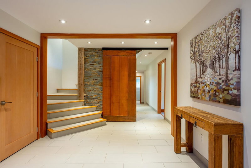 6444 Toad Hollow, Whistler, V8E 0C5 | Image 2