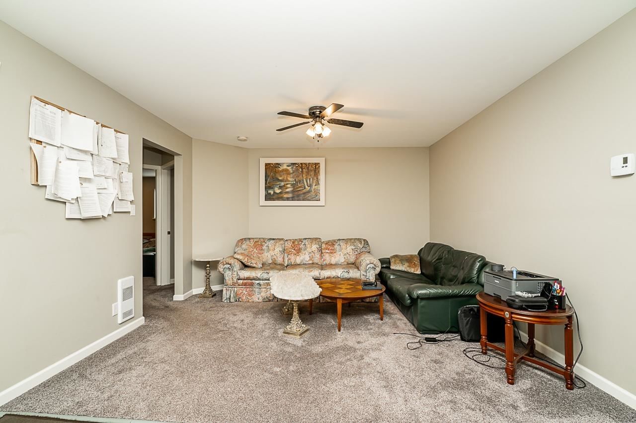Listing Image 25