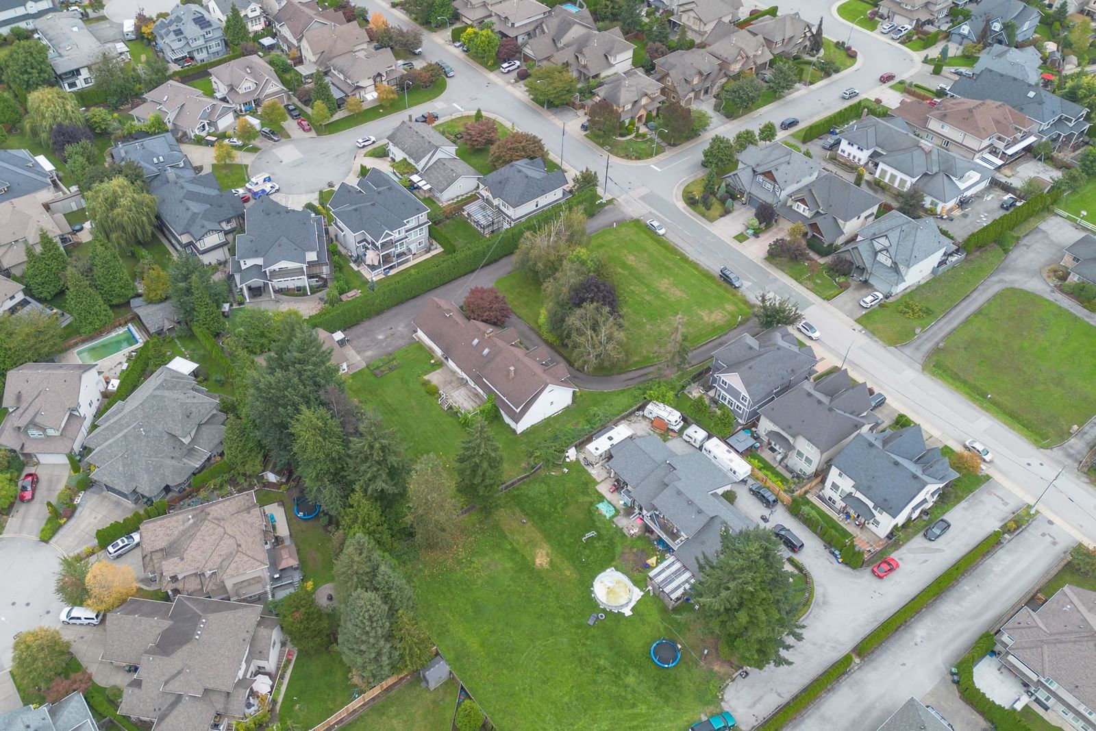Listing Image 17