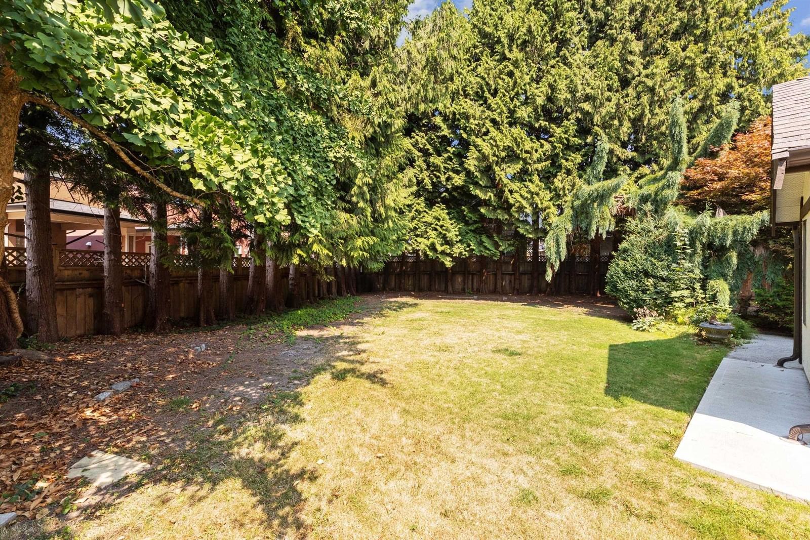Listing Image 26