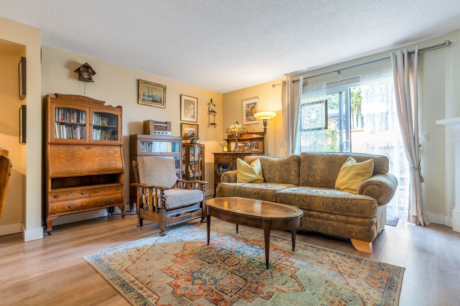 Listing Image 13