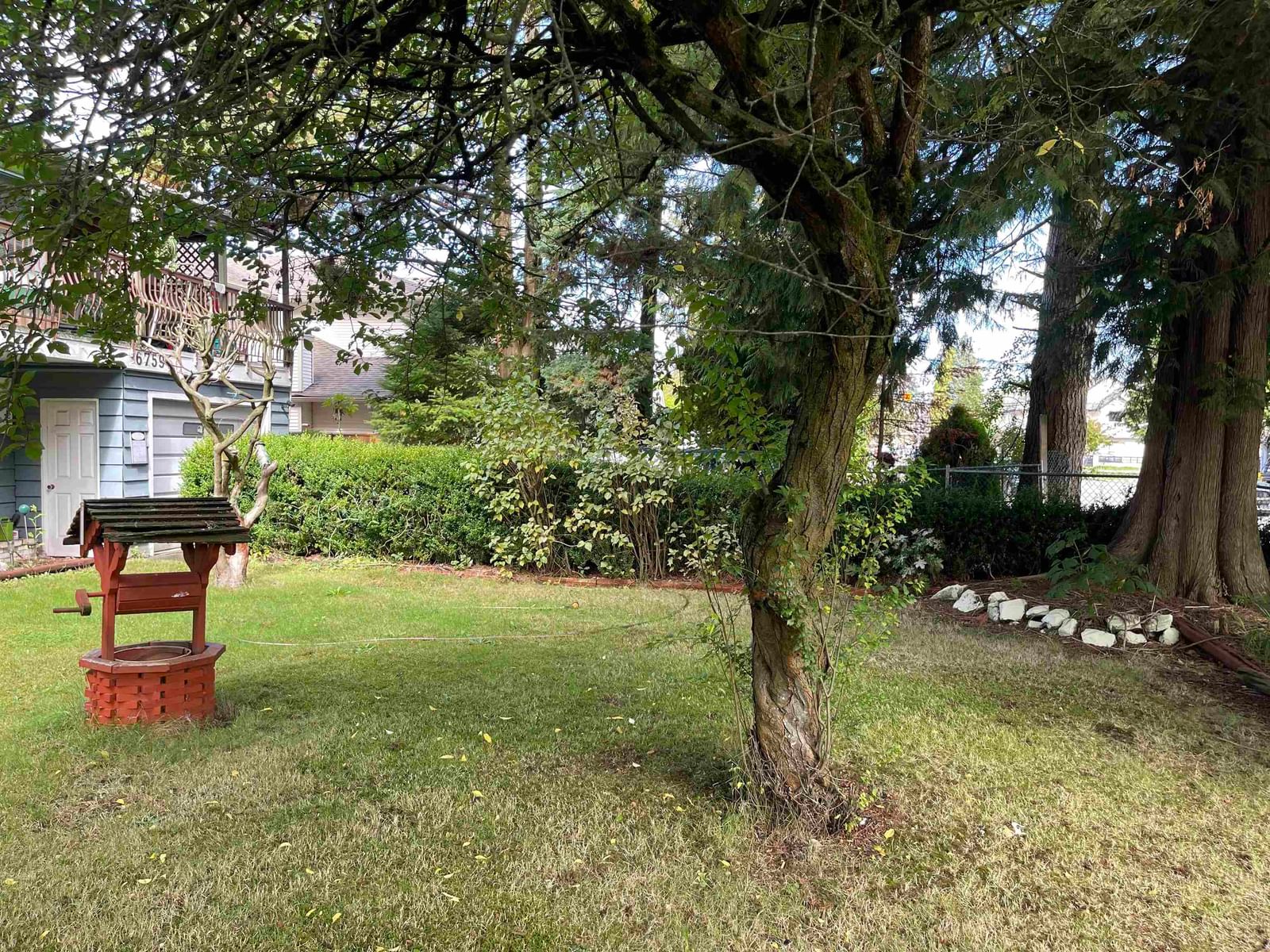 Listing Image 13