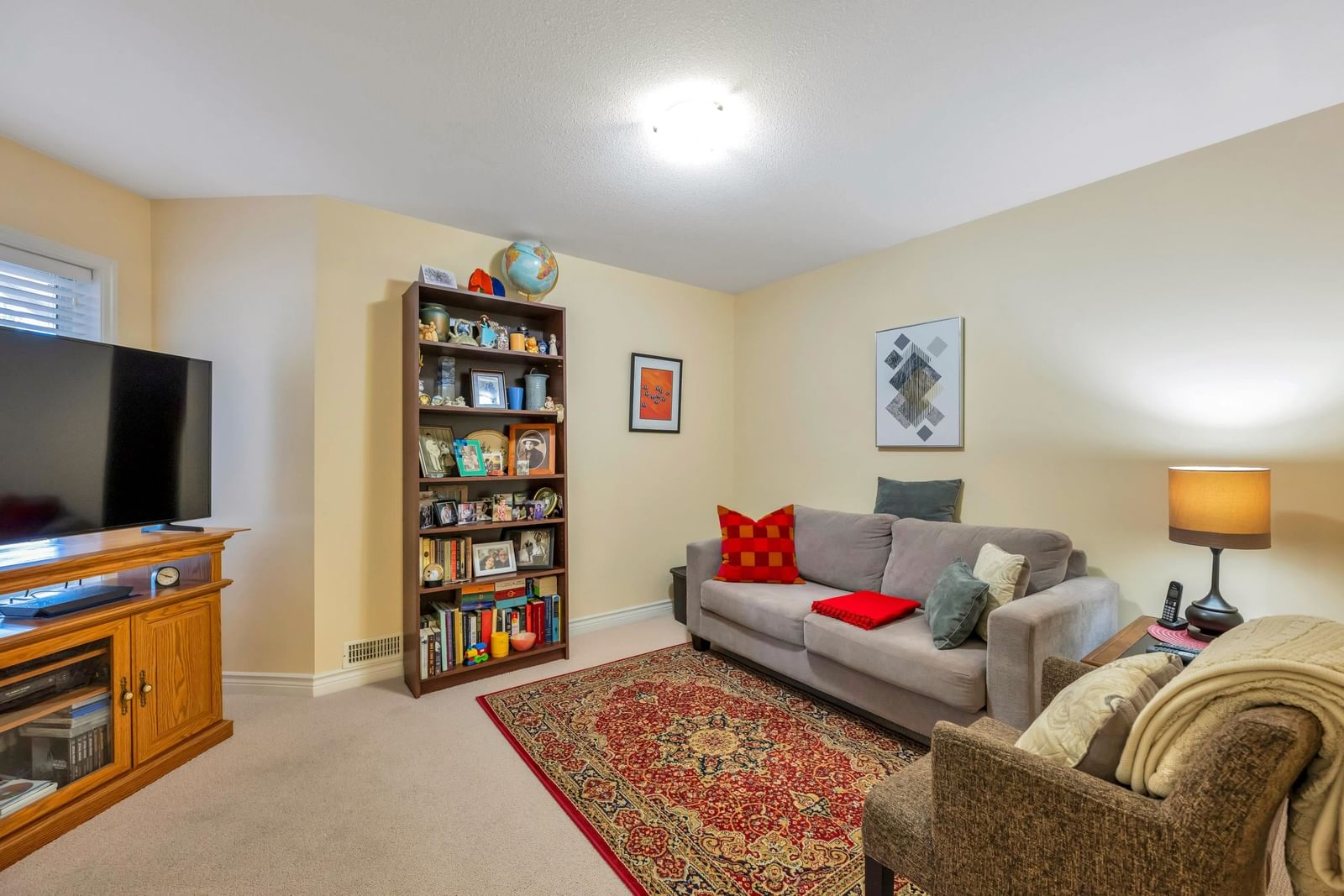 Listing Image 19