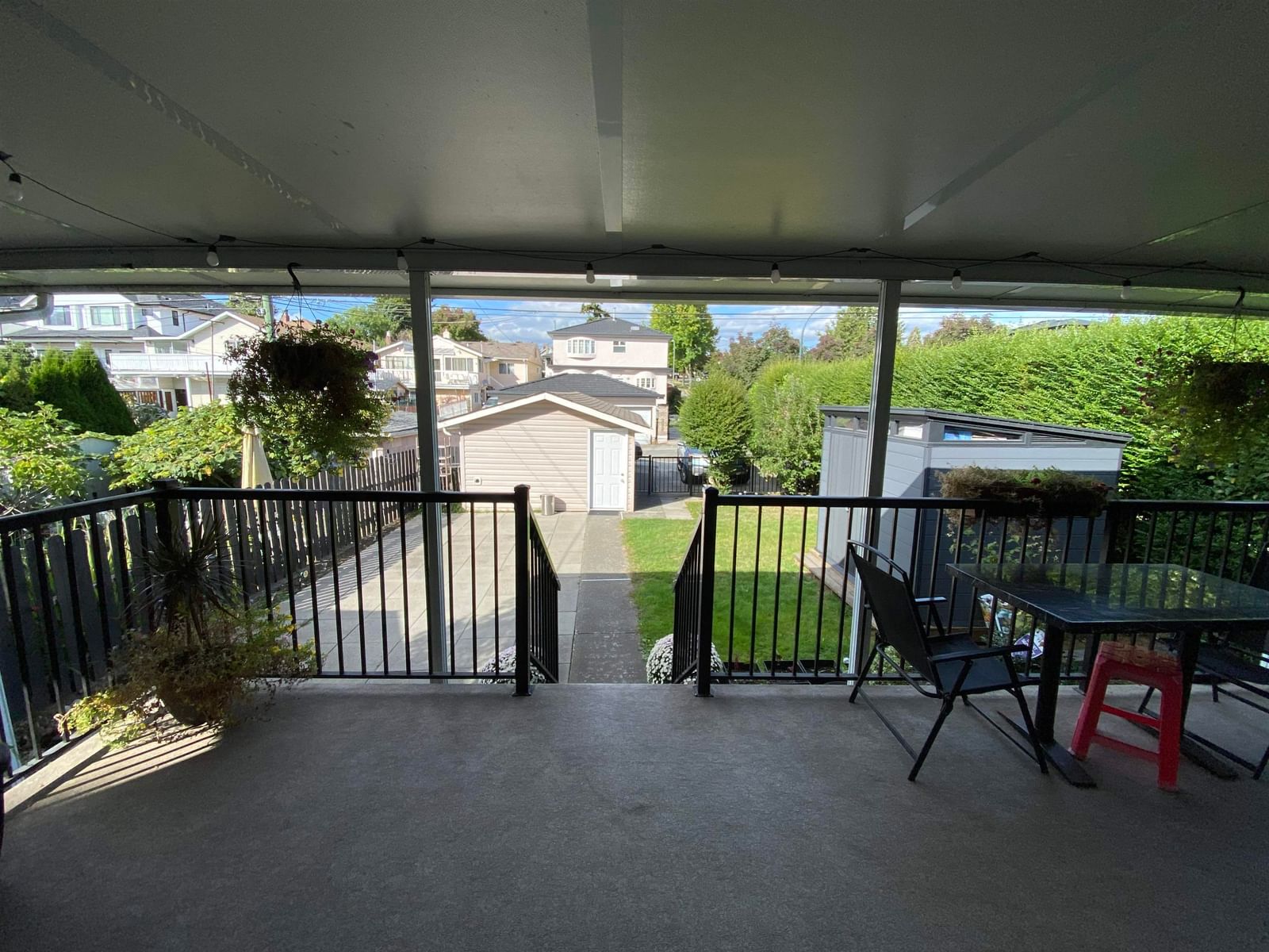 Listing Image 11