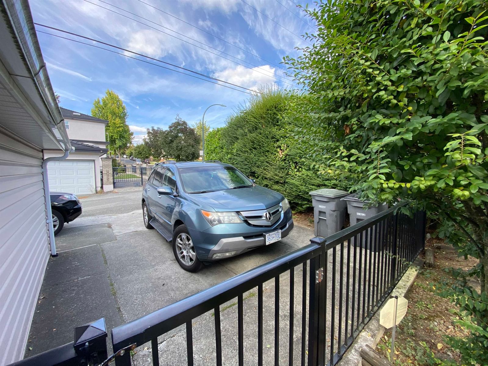 Listing Image 13