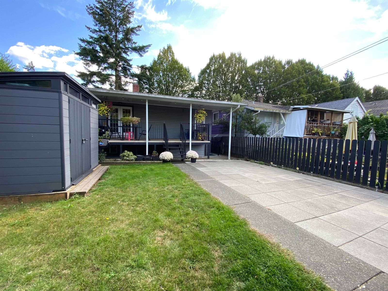 Listing Image 14