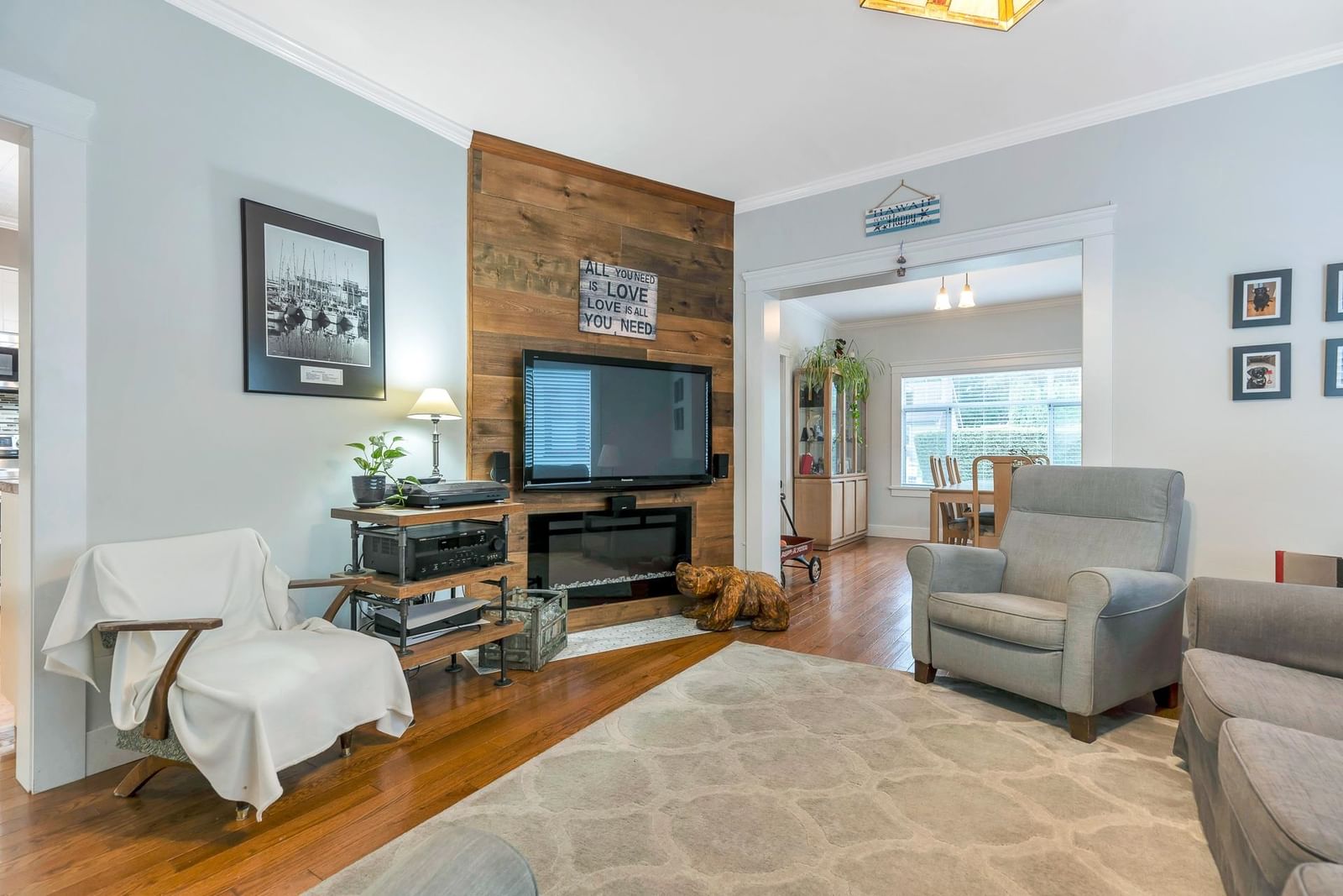 Listing Image 19
