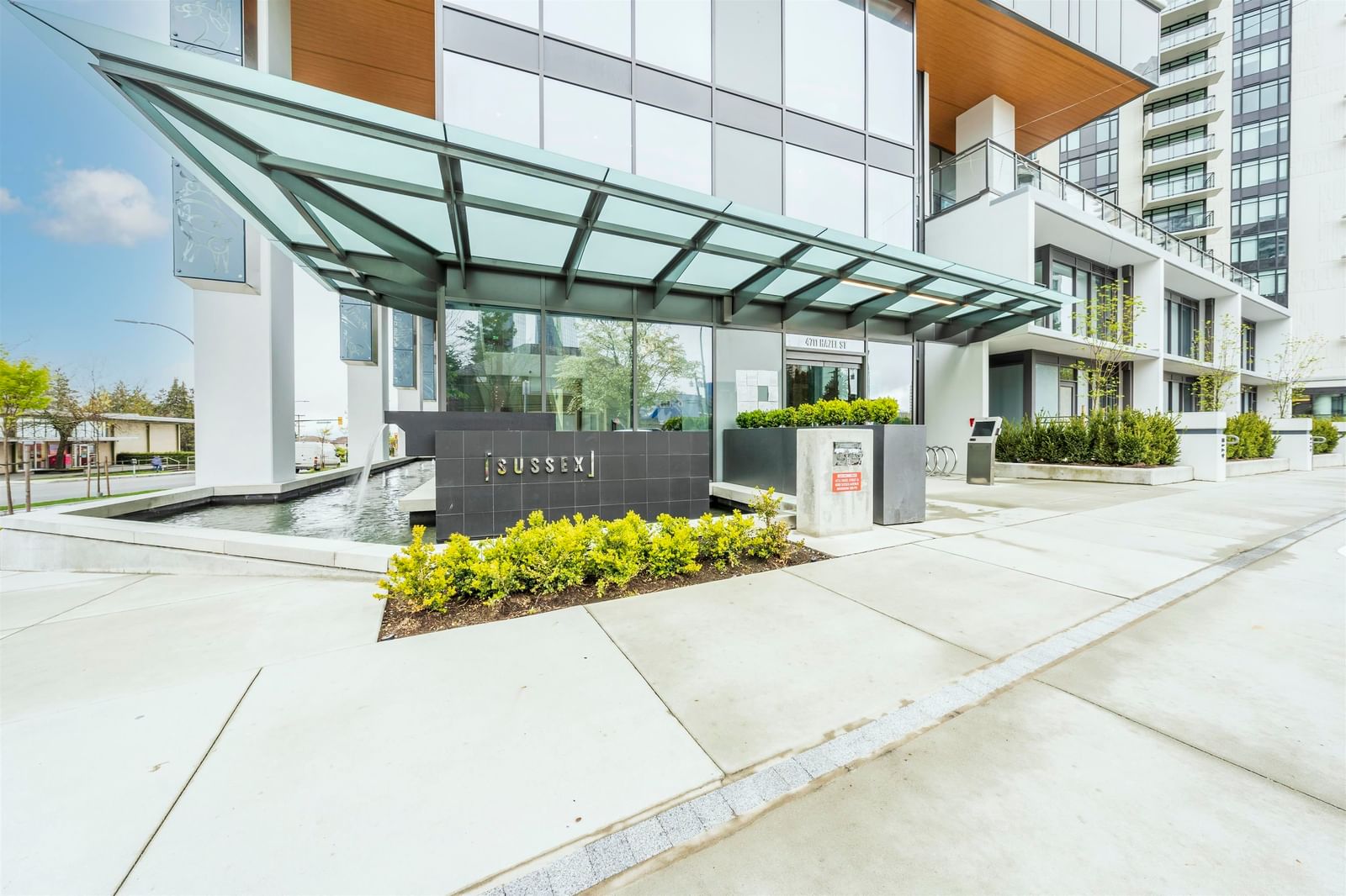 Listing Image 19