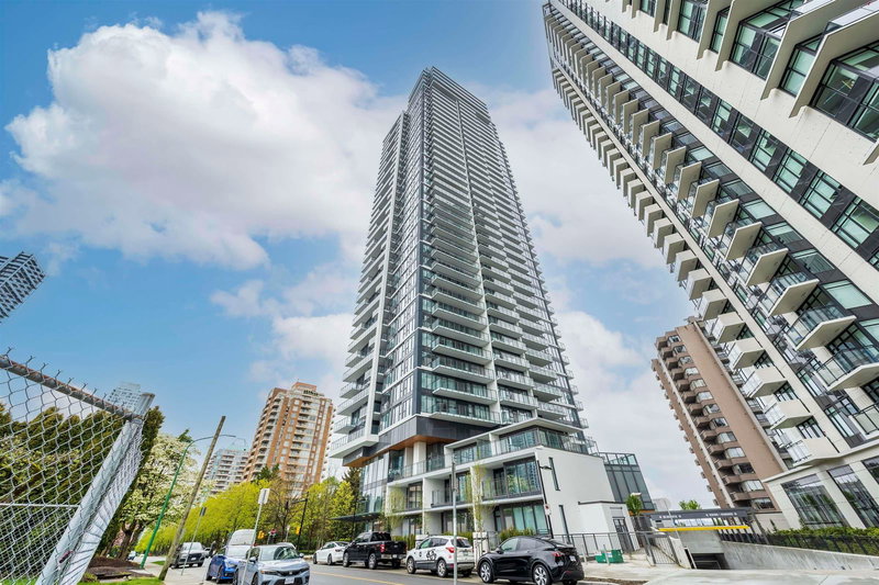 4001 - 4711 Hazel Street, Burnaby, V5H 1S5 | Image 2