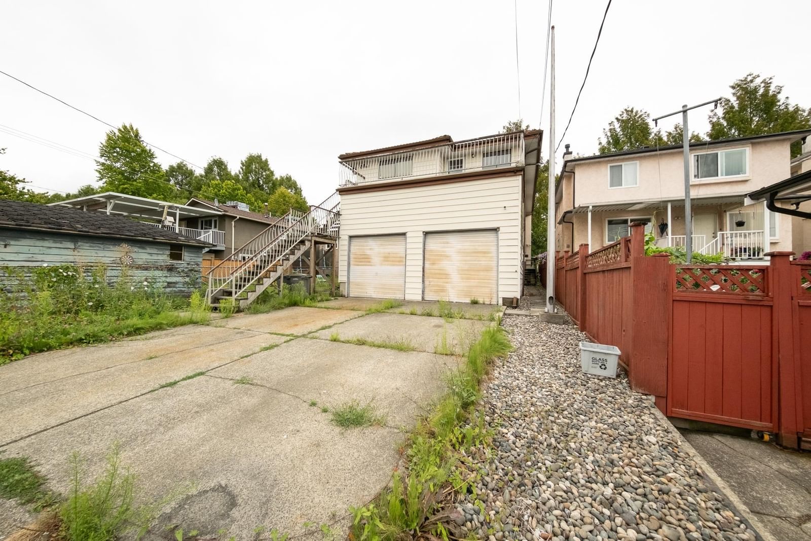 Listing Image 19