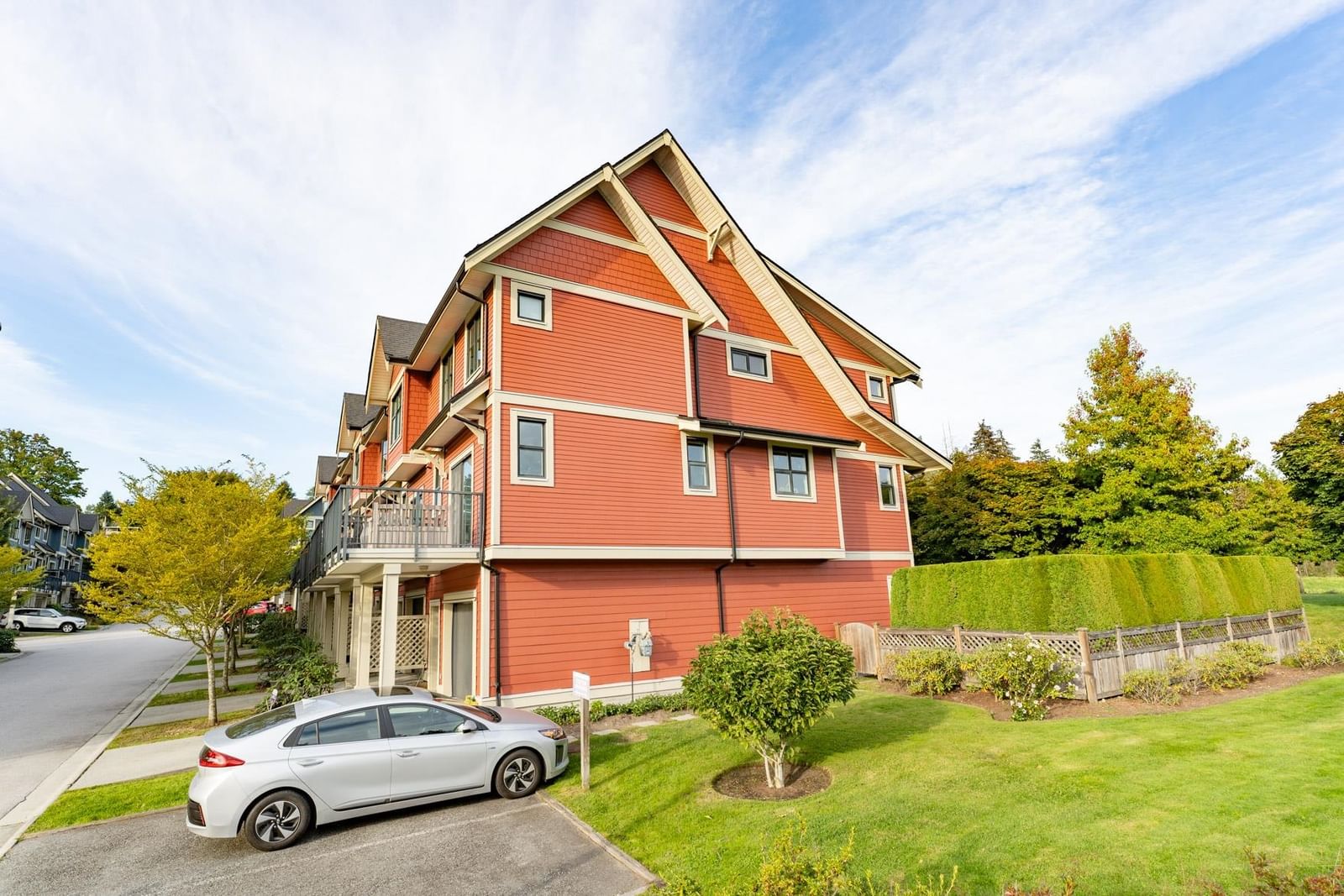 Listing Image 18