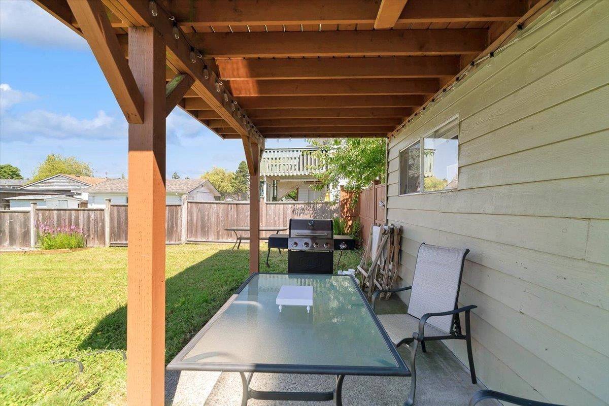 Listing Image 20