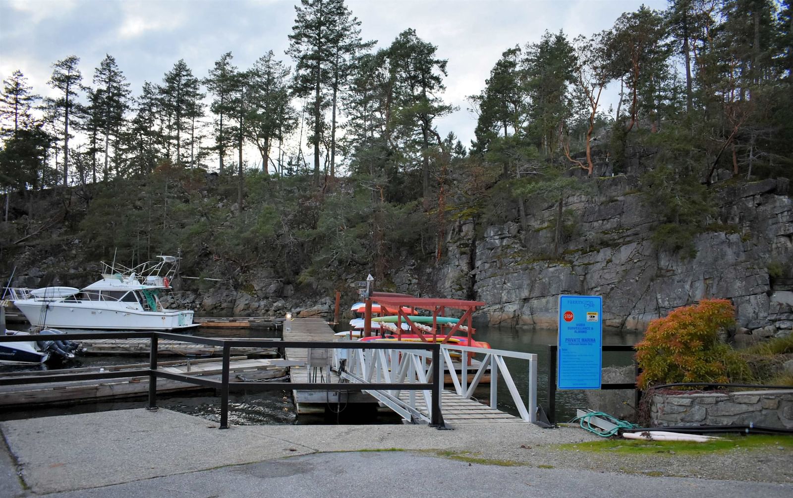 Listing Image 13