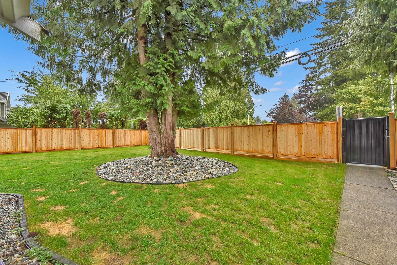 Listing Image 38