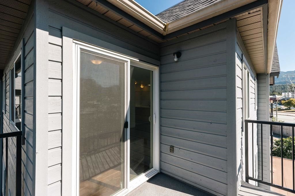 Listing Image 27