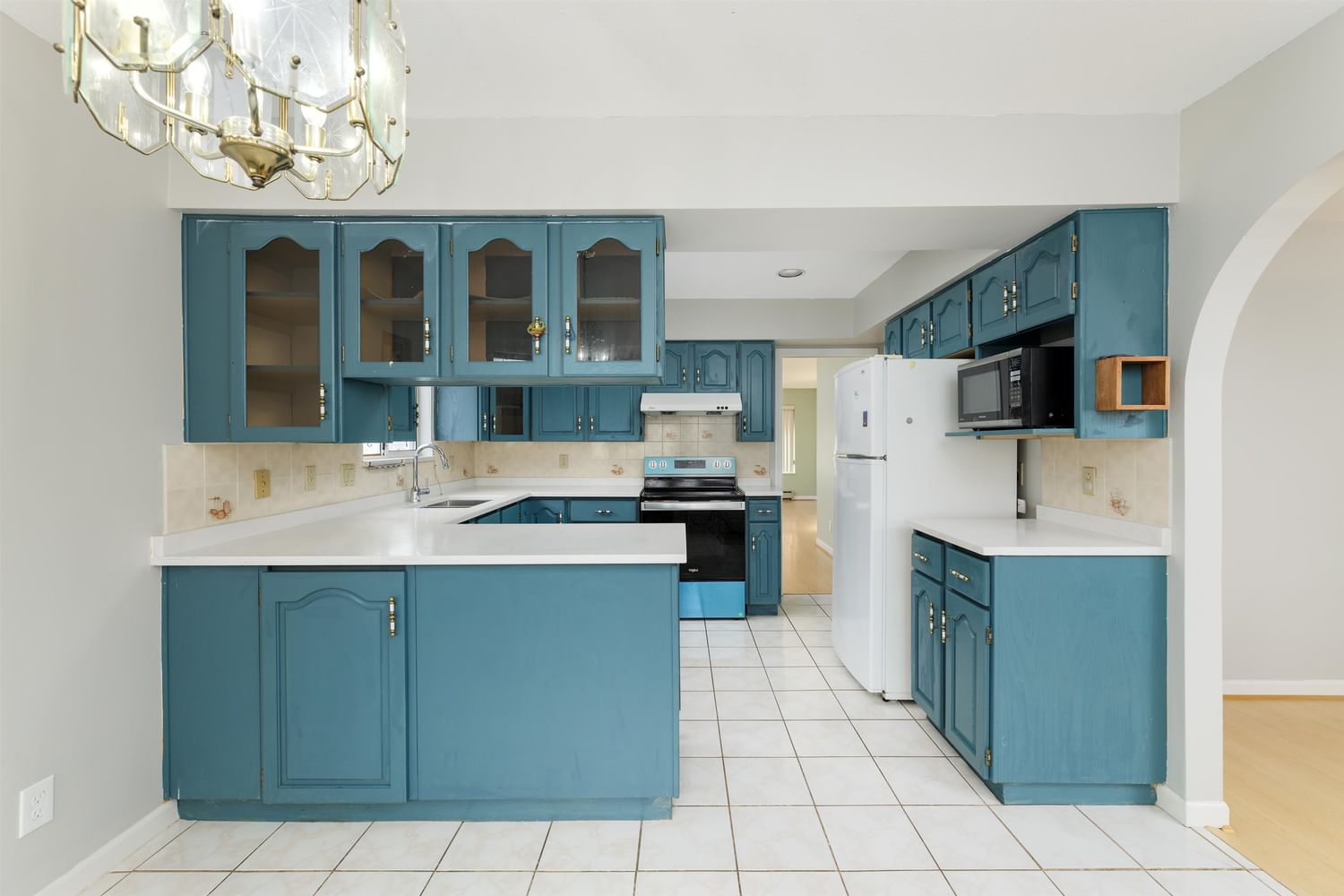 Listing Image 9