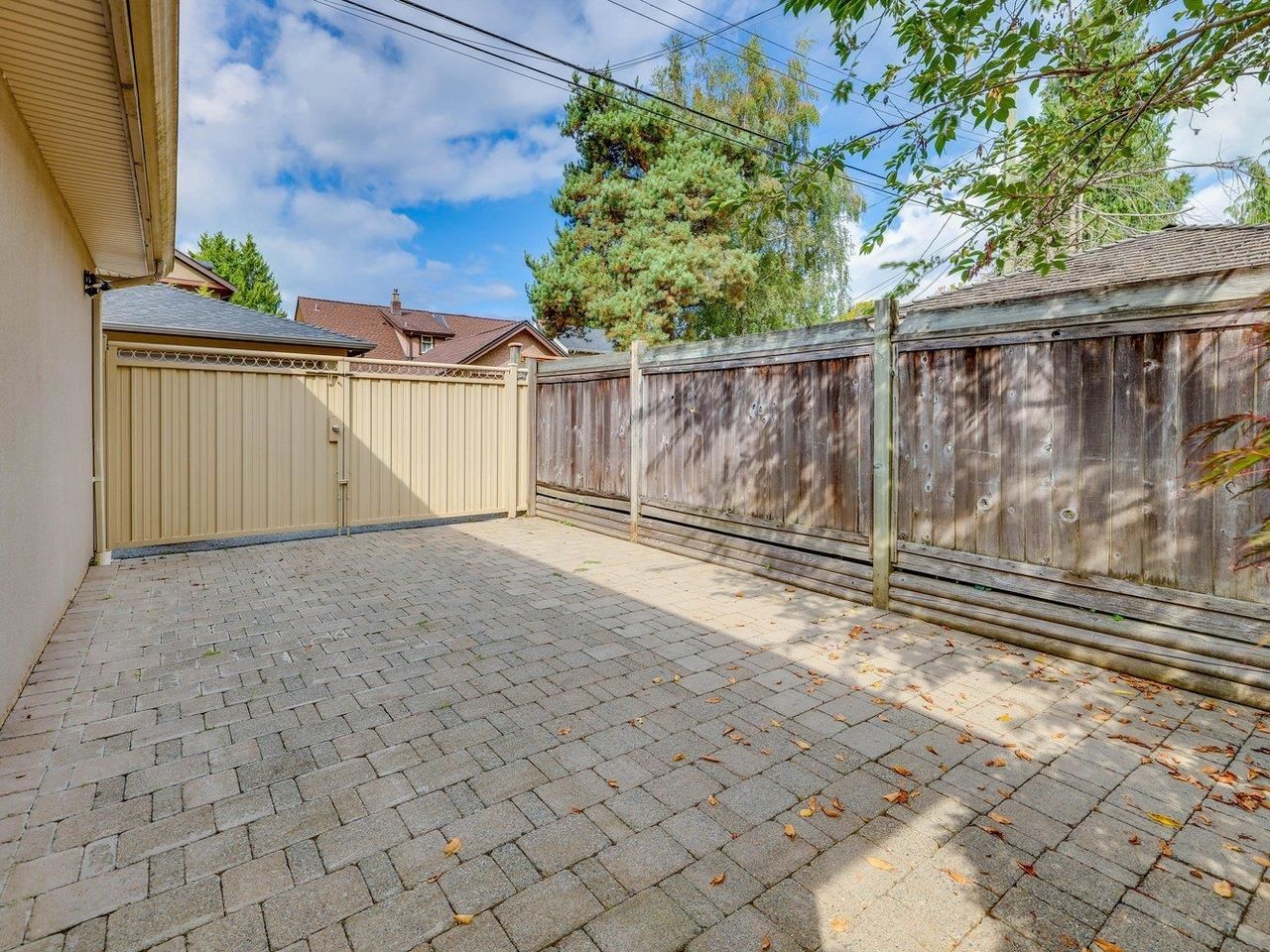 Listing Image 34