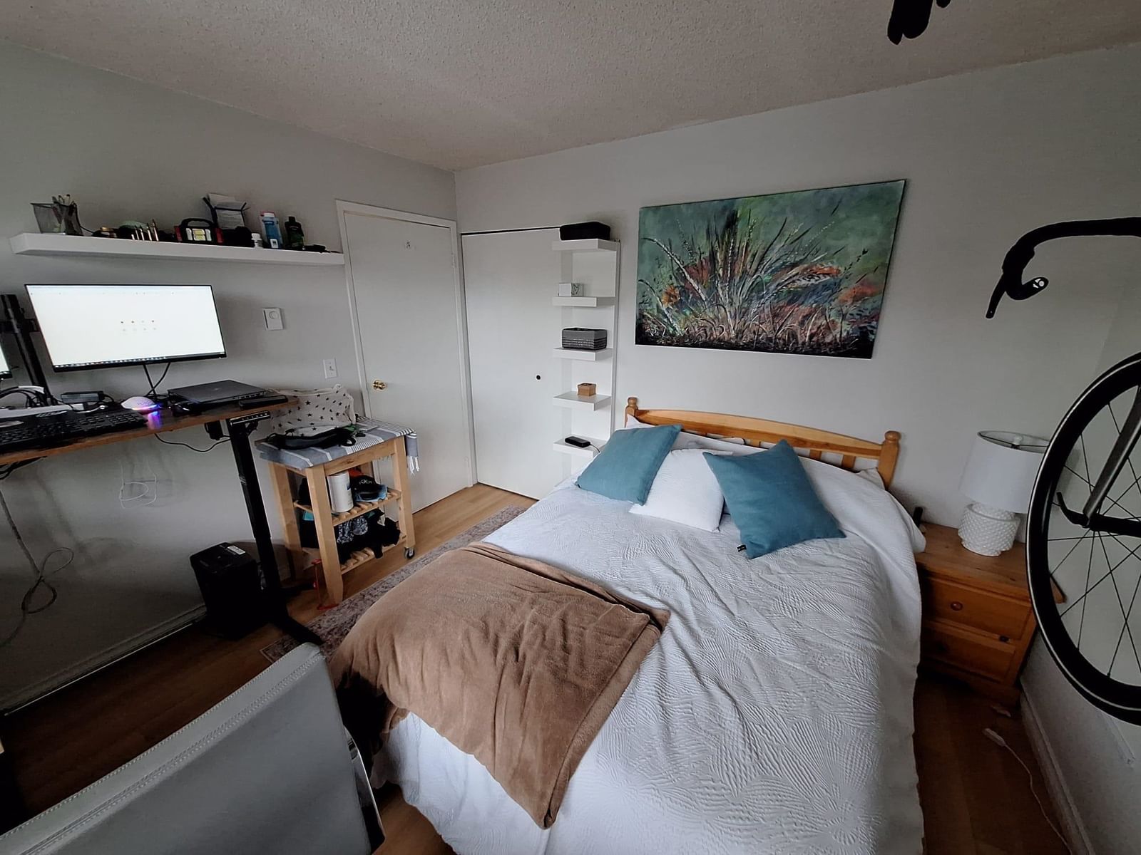 Listing Image 22