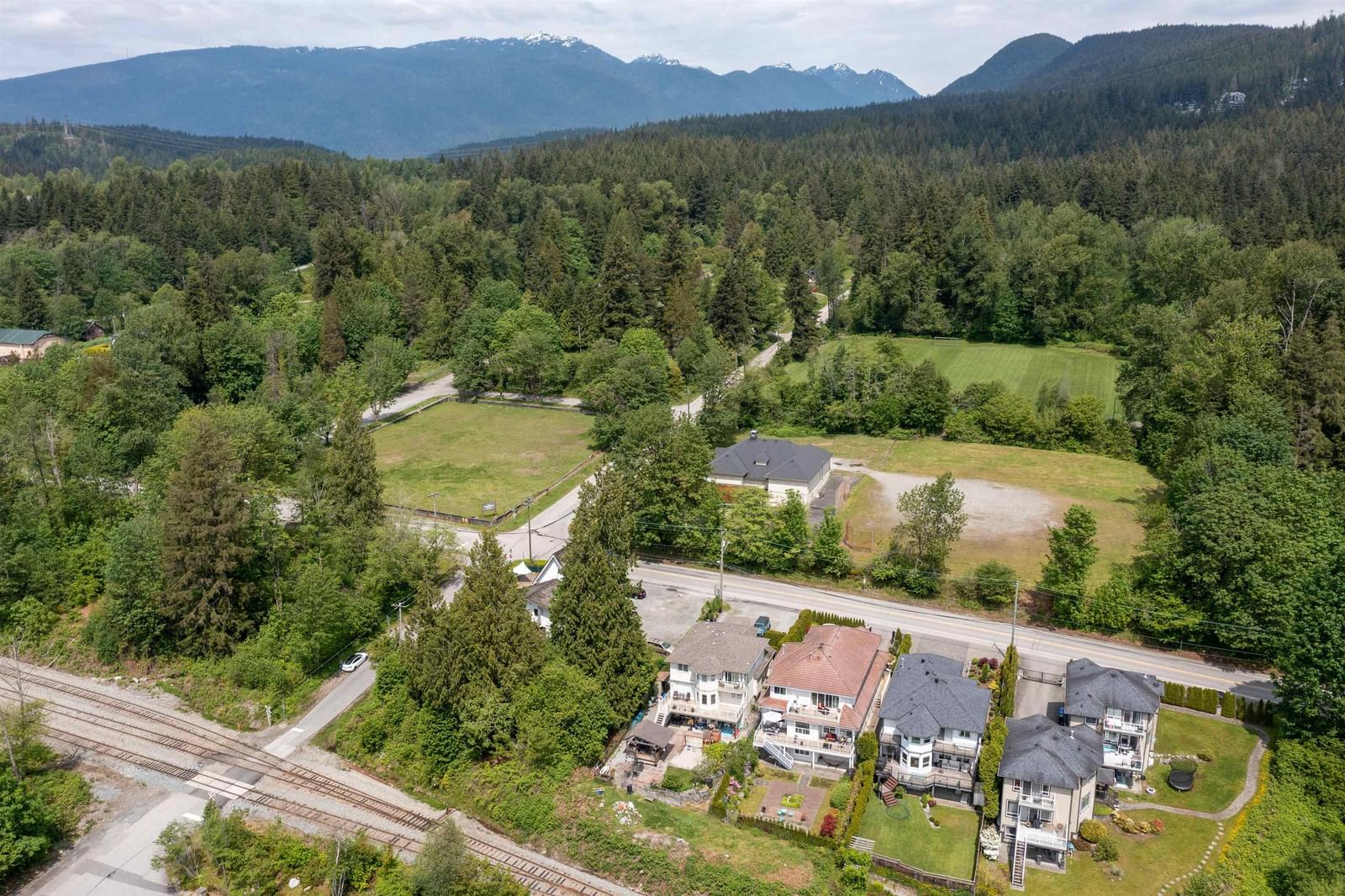 Listing Image 13