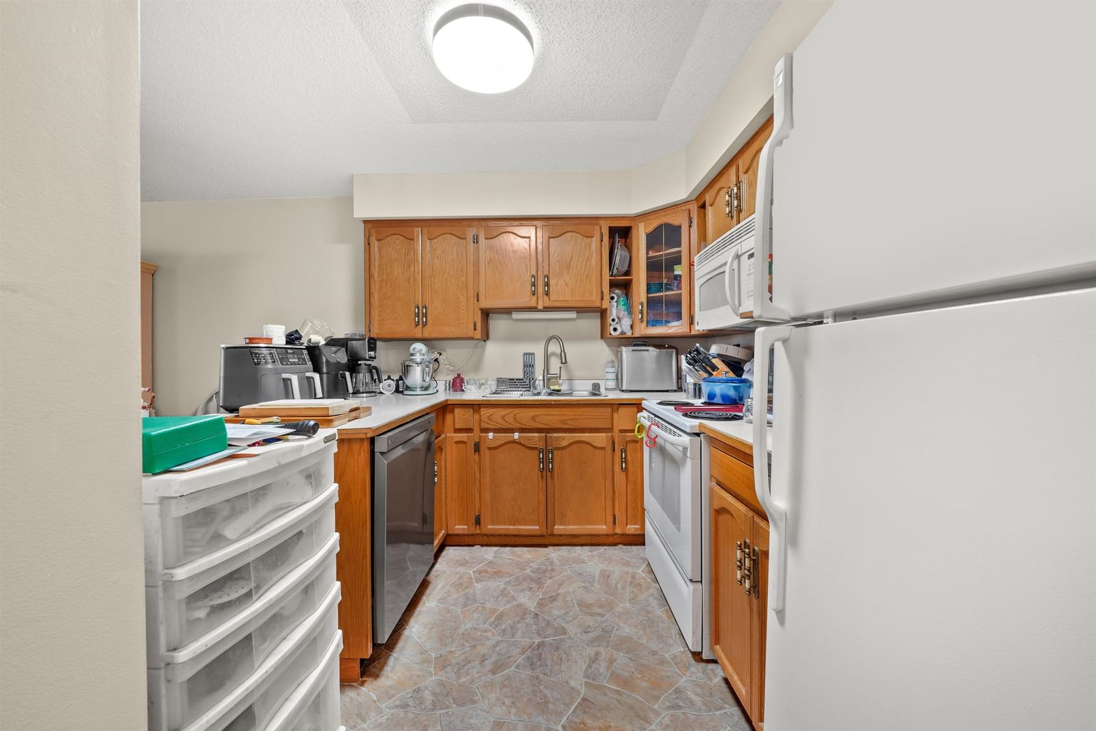 Listing Image 18