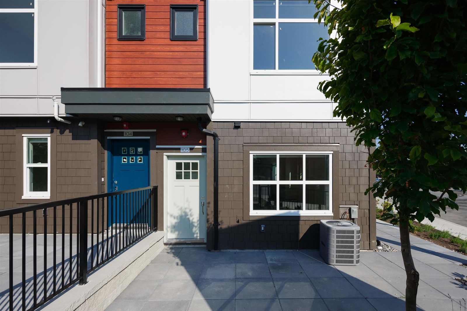 Listing Image 18