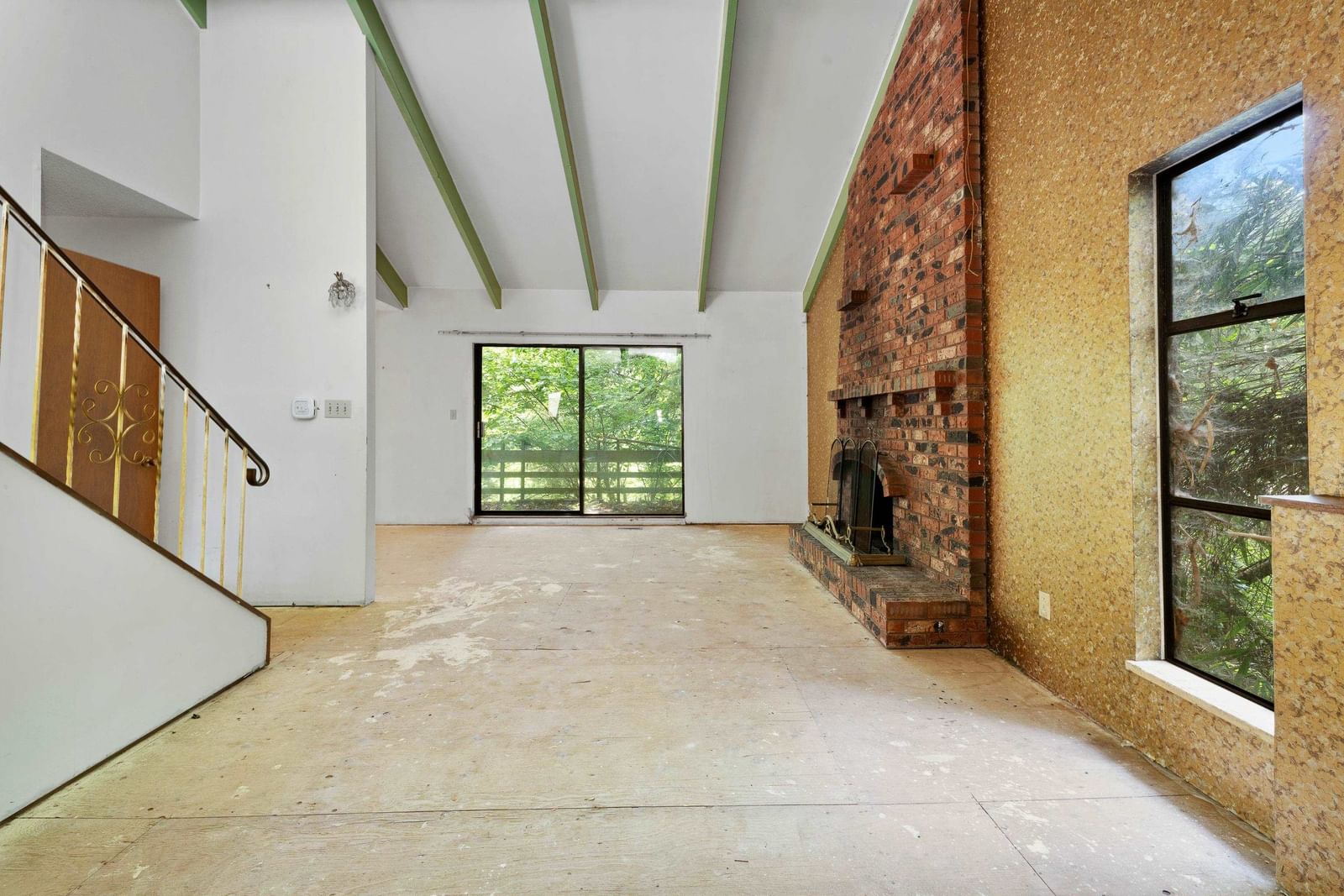Listing Image 8