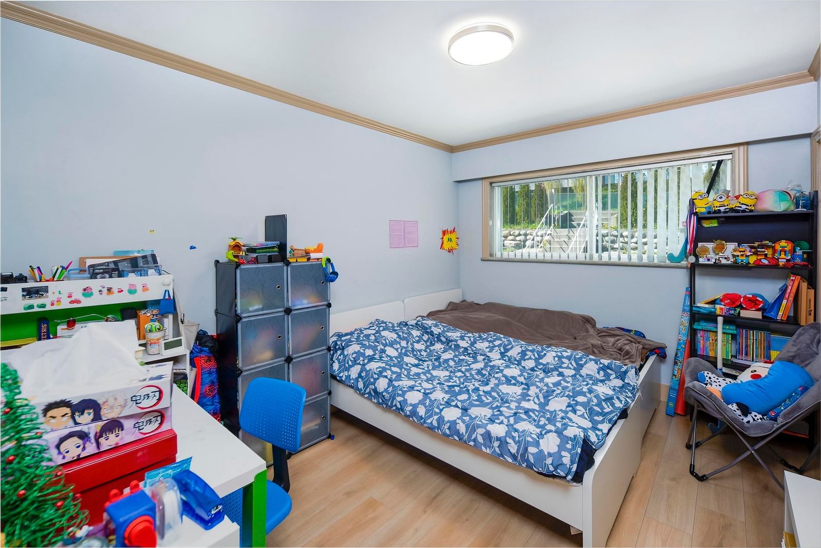 Listing Image 15