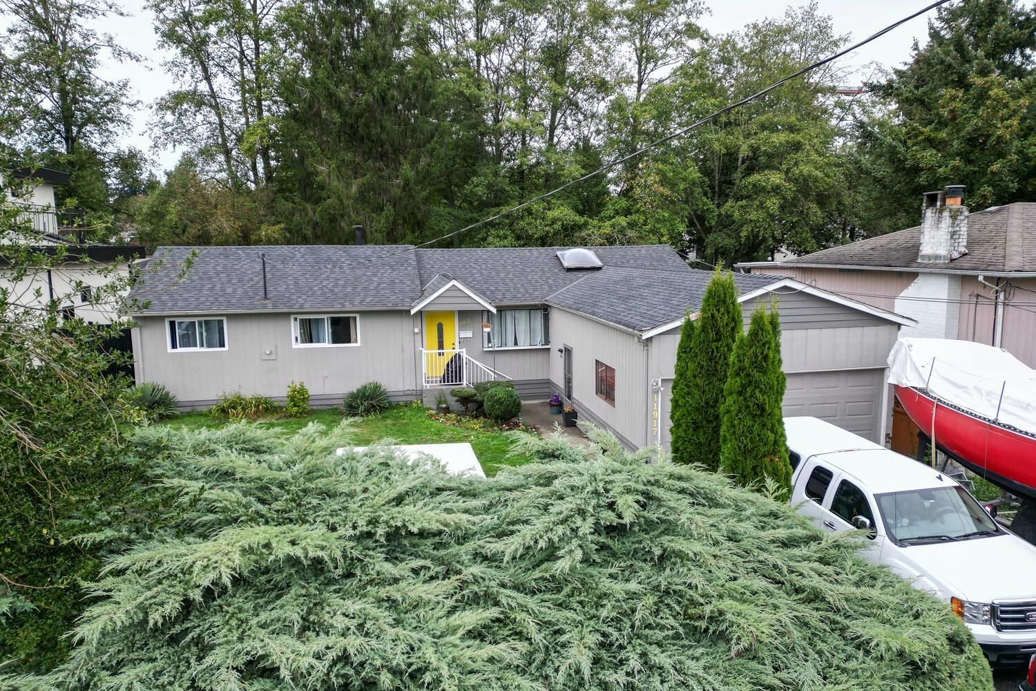 Listing Image 16