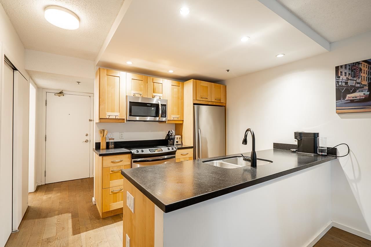 Listing Image 13