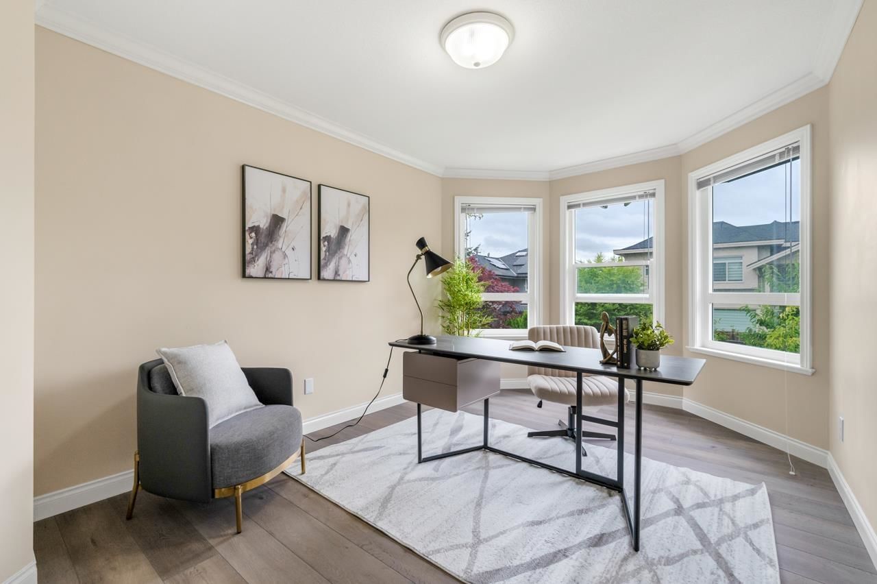 Listing Image 15