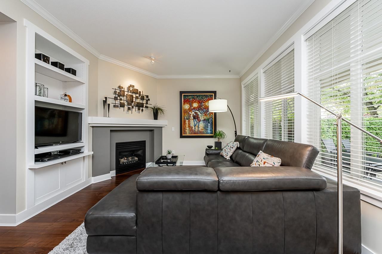 Listing Image 11