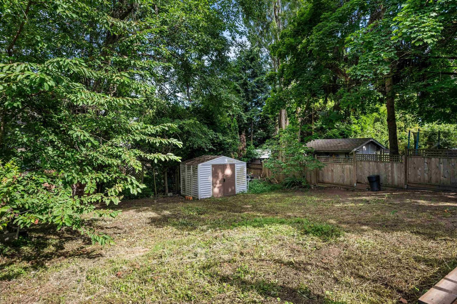 Listing Image 30