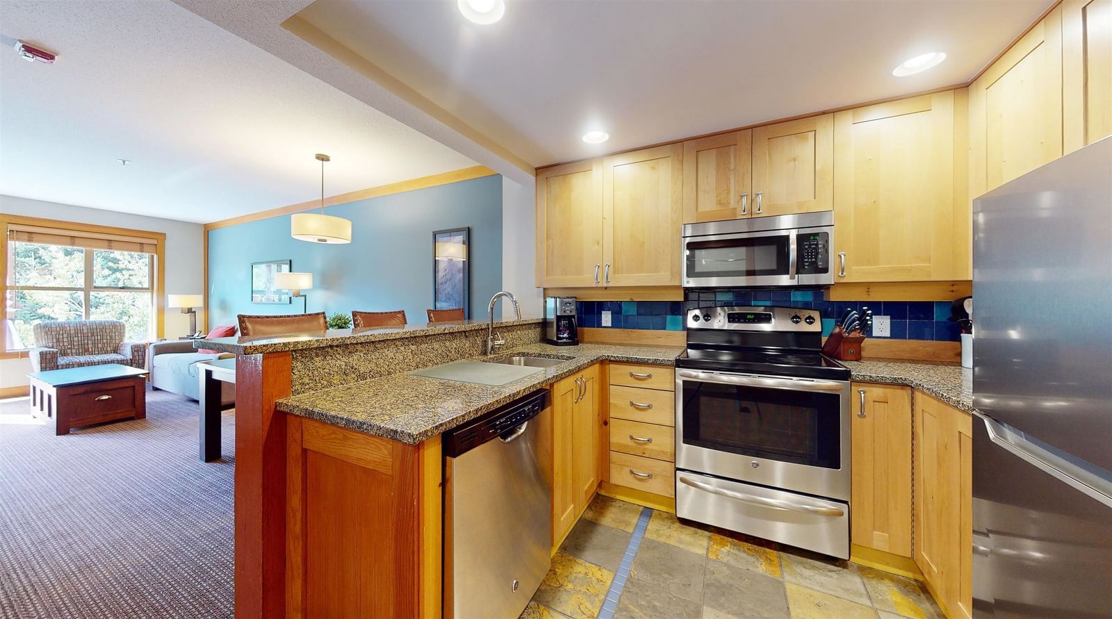 Listing Image 14