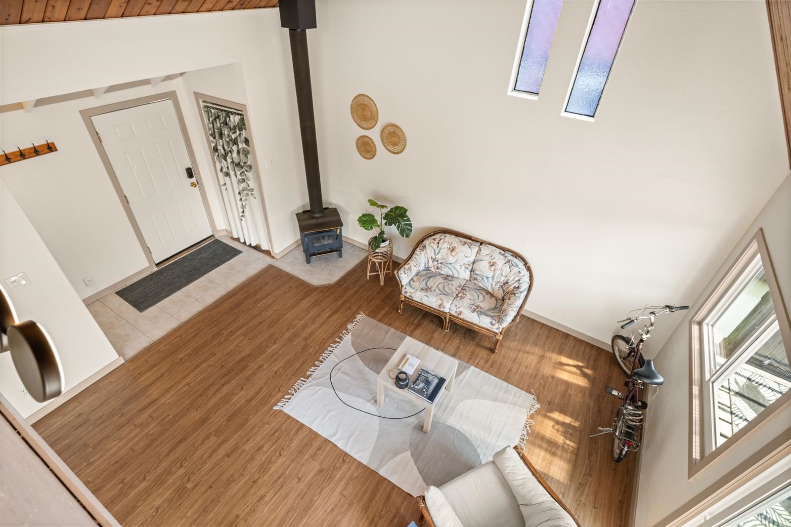 Listing Image 20