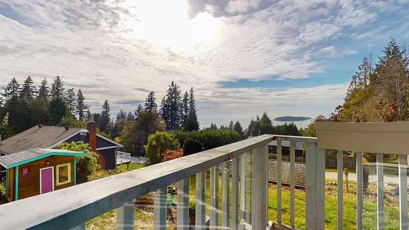 5121 Betty Road, Sechelt, British Columbia (MLS R2929742)