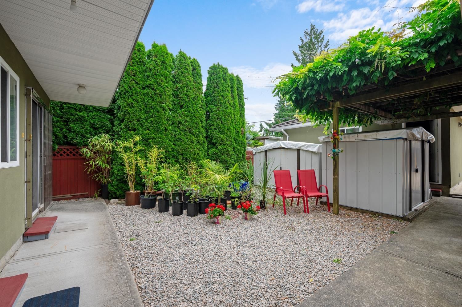 Listing Image 19