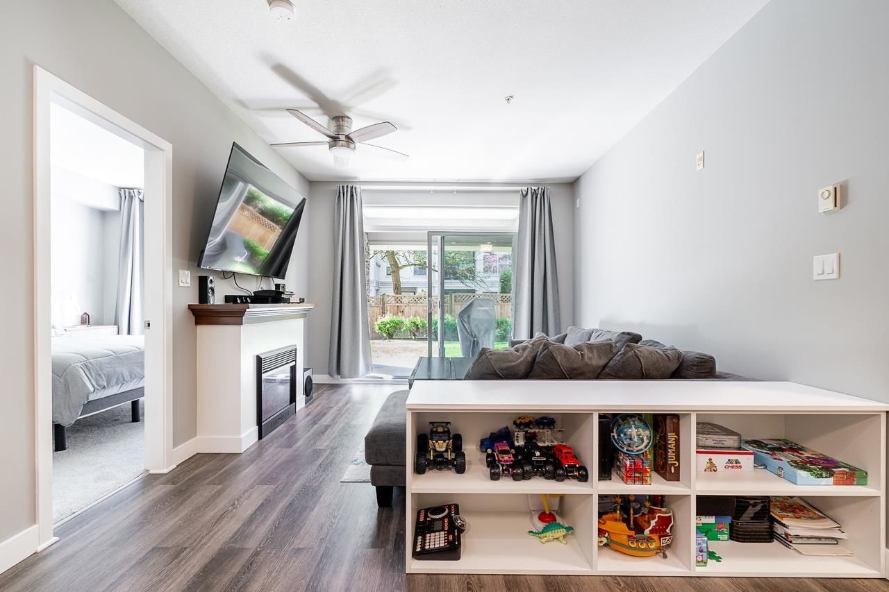 Listing Image 11