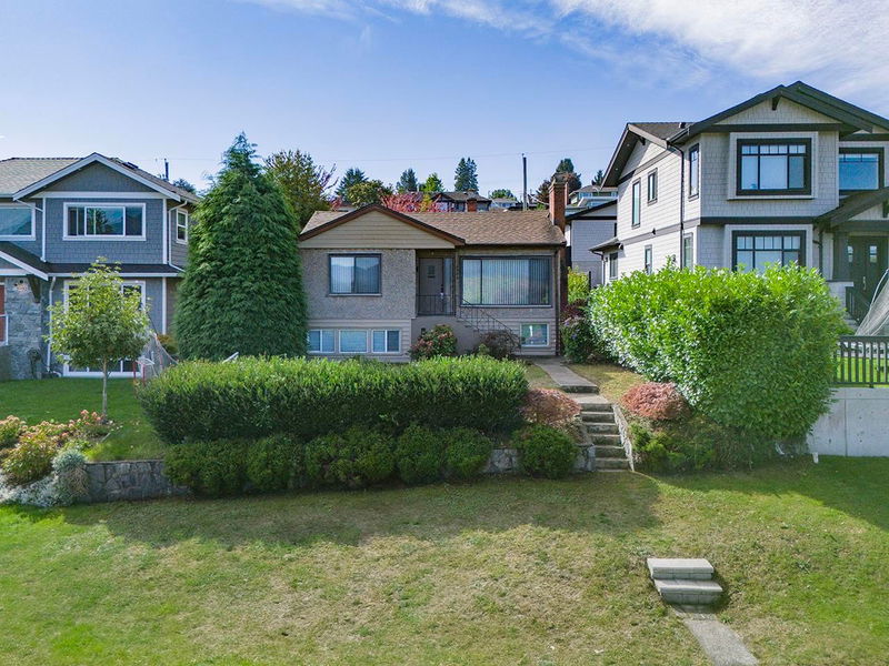 3970 Edinburgh Street, Burnaby, British Columbia (MLS R2929853)