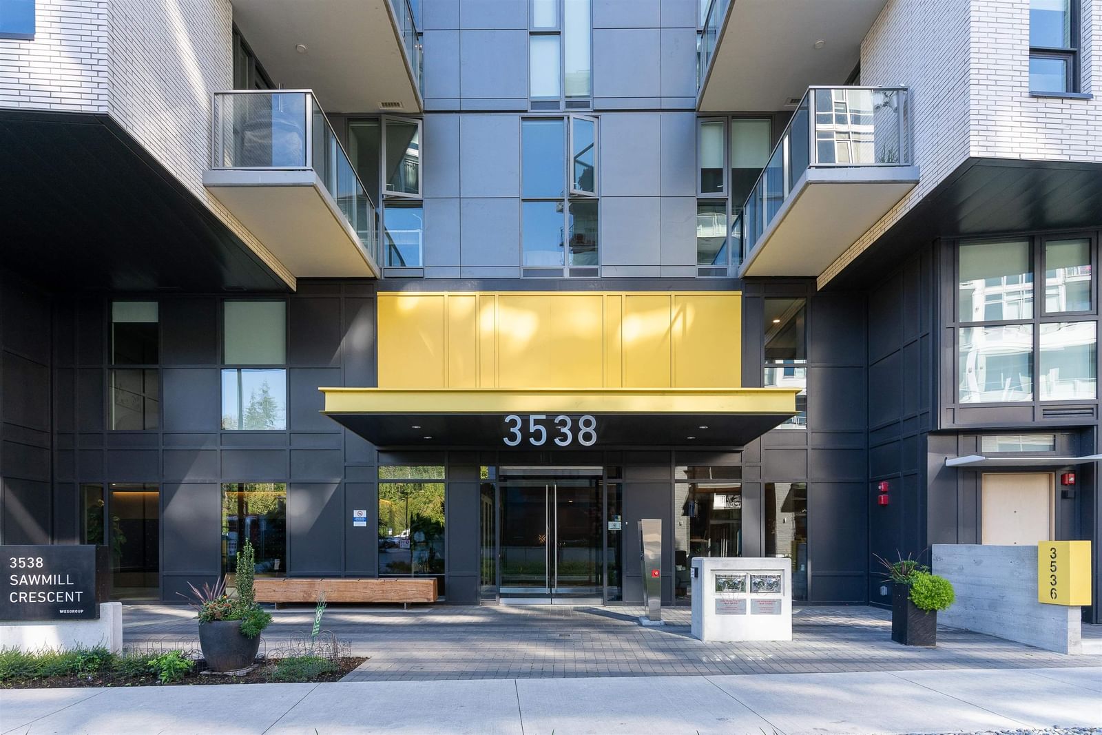 Listing Image 22