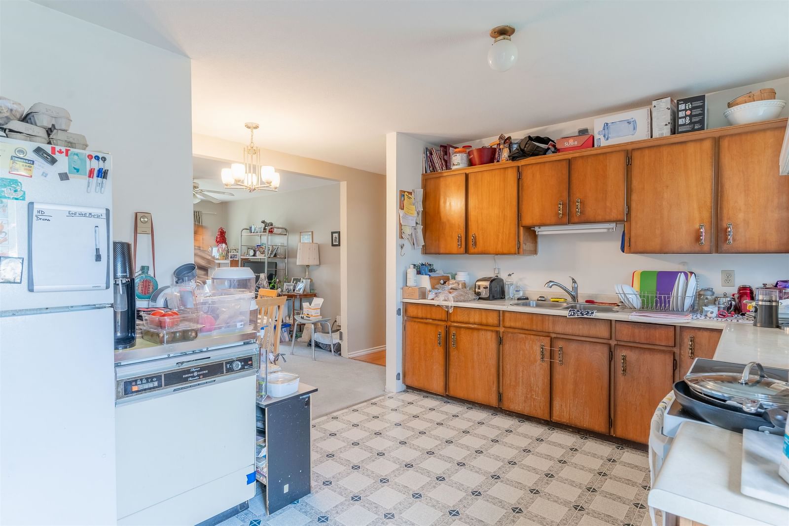 Listing Image 16